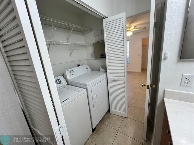 Building Photo - 1705 Palm Cove Blvd
