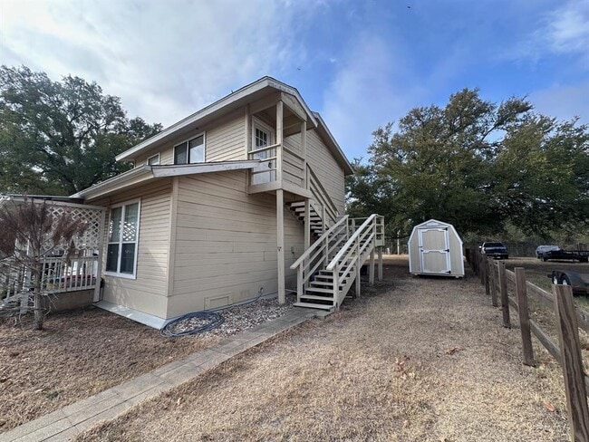 Building Photo - 114 Thorne Rd