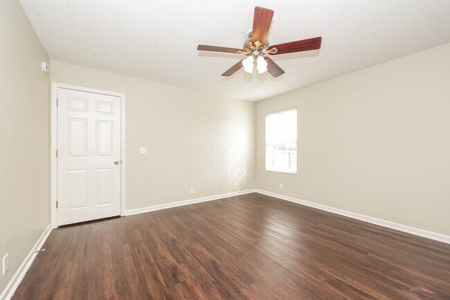 Building Photo - 2722 Apostle Ln