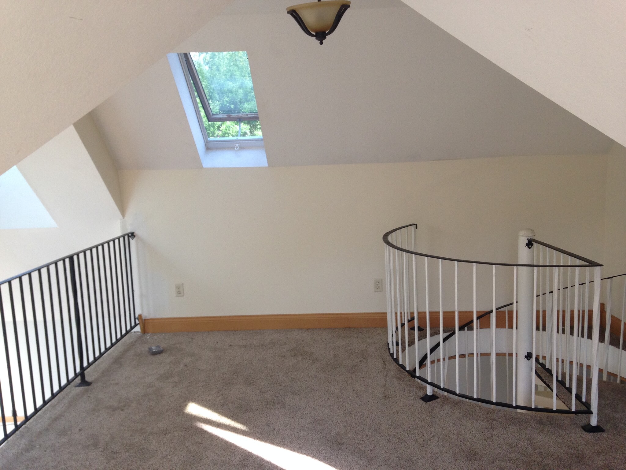 Building Photo - 149 James Ave