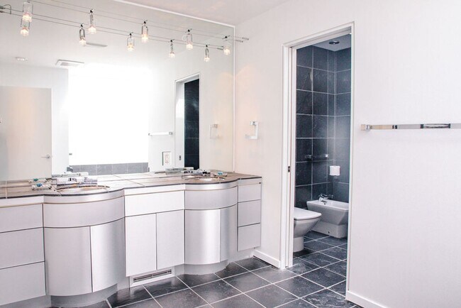 Building Photo - One of a kind private estate on Gravelly Lake in Lakewood