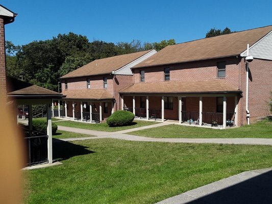 Building Photo - Franklin Manor Apartments