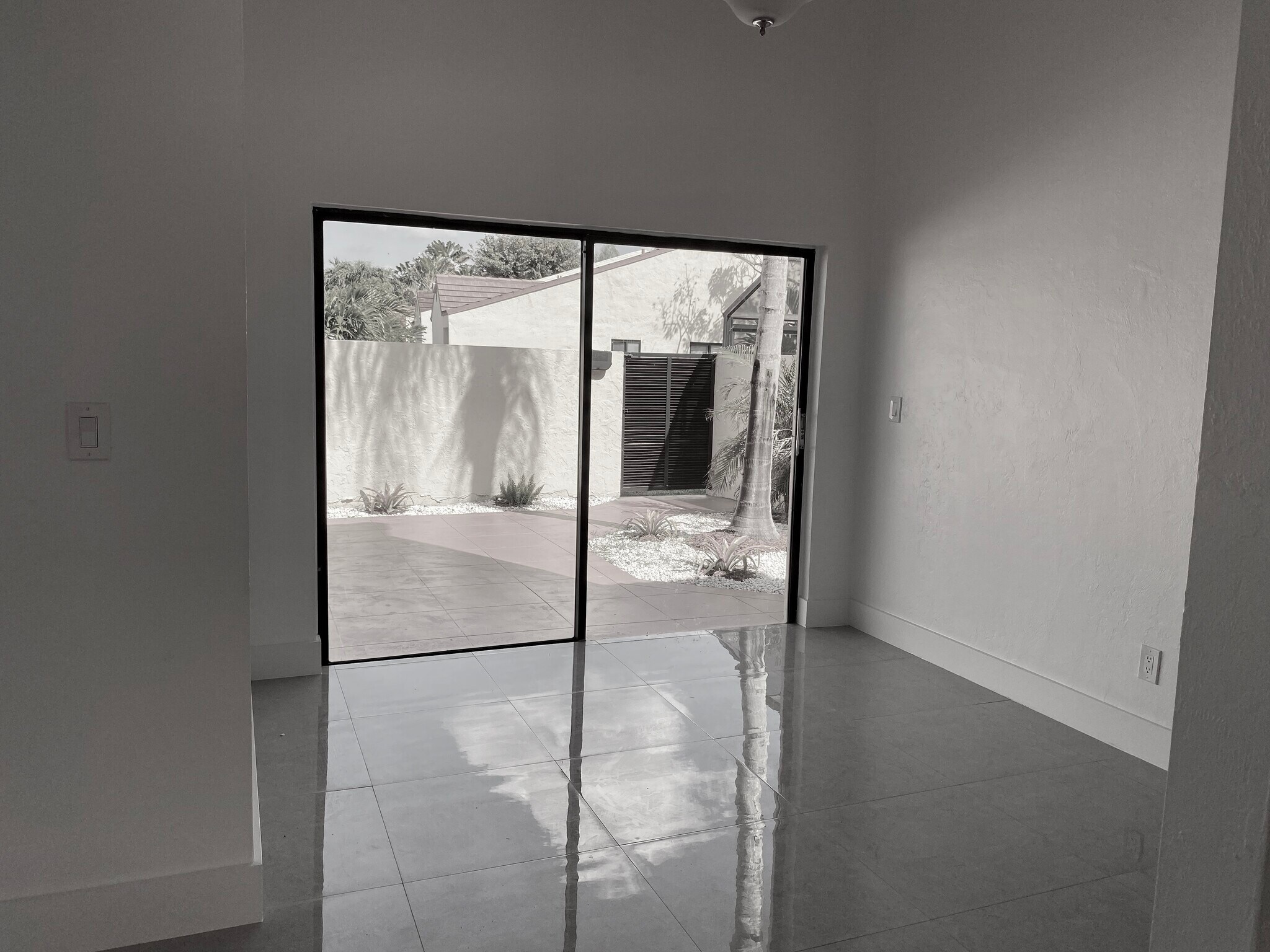 Building Photo - 8947 SW 149th Pl