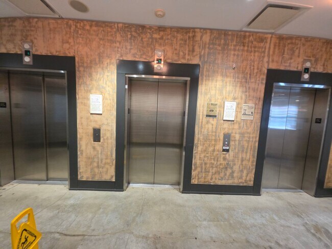Building Photo - Be the first to occupy this renovated 2-bedroom & 2 full bathrooms condominium with lots of ameni...