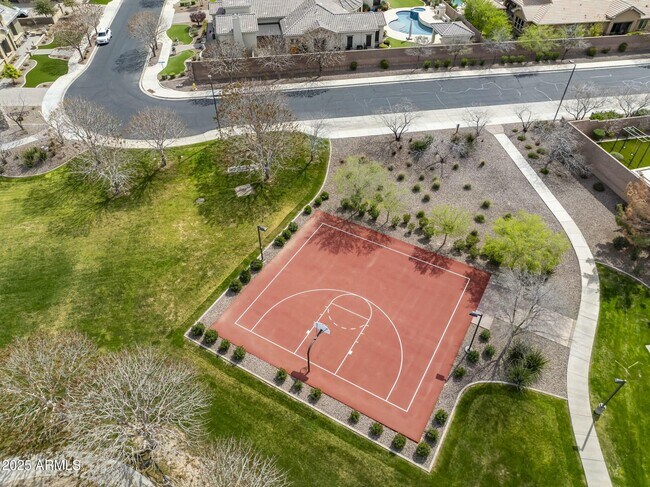 Building Photo - 2051 E Aris Dr