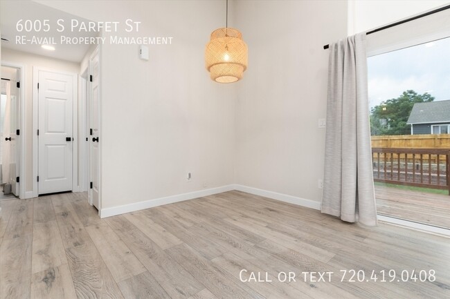 Building Photo - 6005 S Parfet St