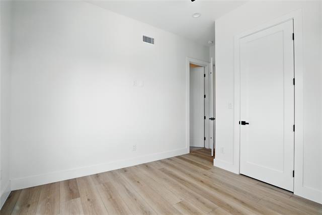 Building Photo - 1425 N Garrett Ave