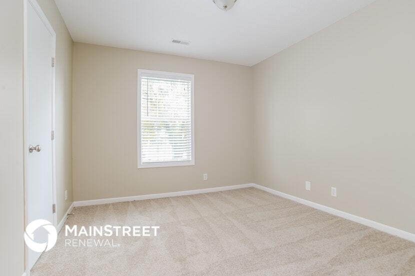 Building Photo - 1602 Cooper Dr