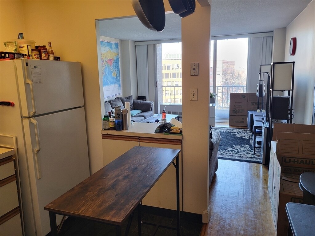 Building Photo - 44 Washington St