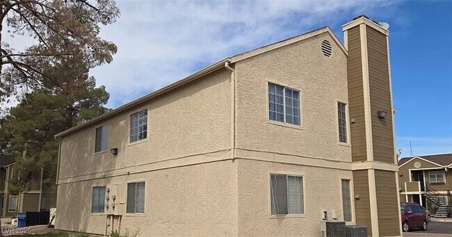 Building Photo - 2722 Alicialynn Way