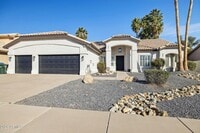 Building Photo - 2732 E Hillery Dr