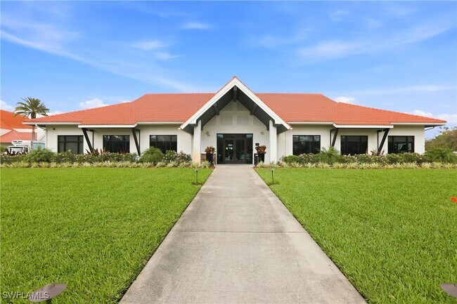 Building Photo - 7300 Glenmoor Ln