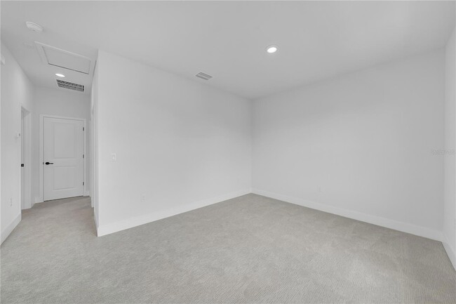 Building Photo - 7267 Kodiak Ln