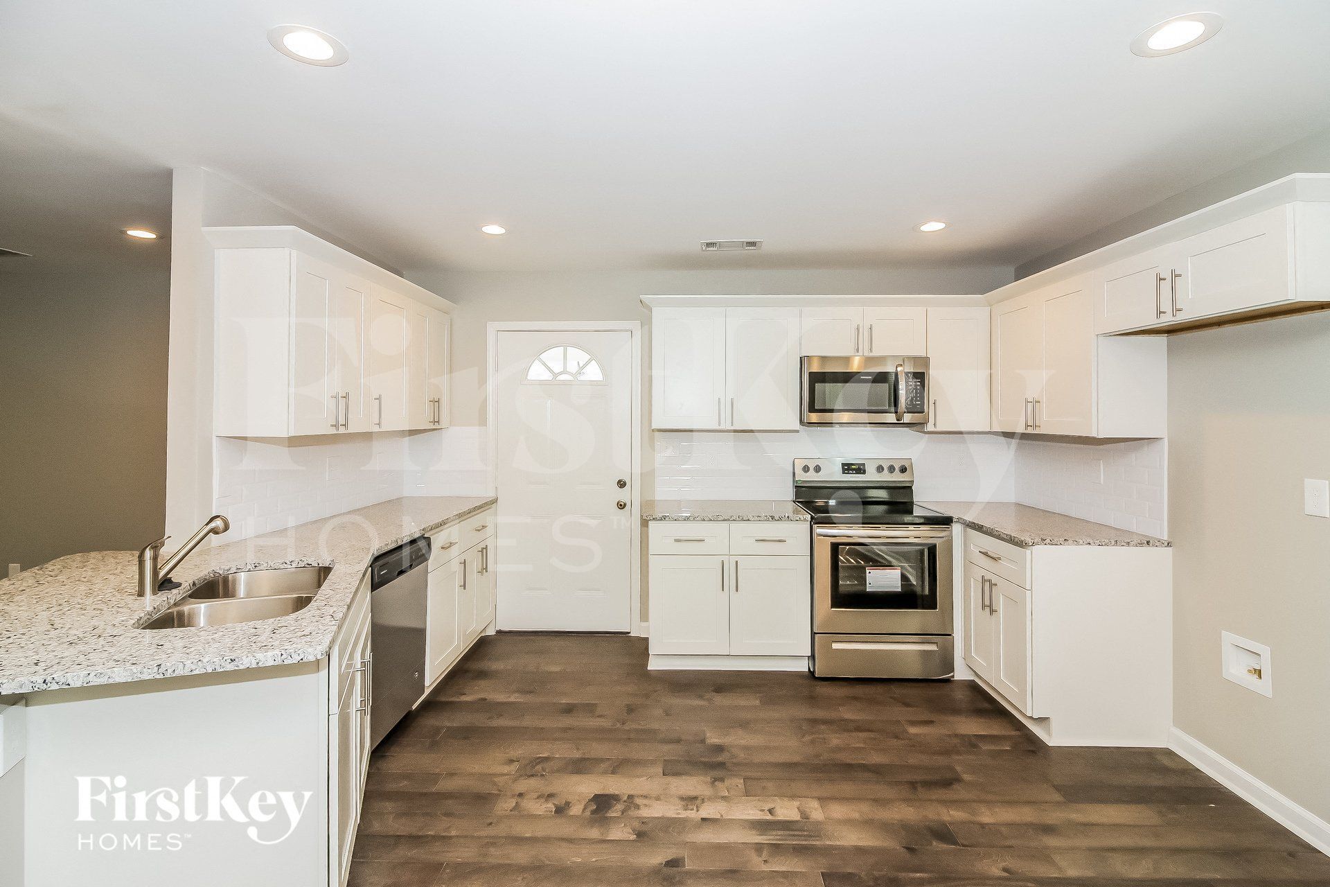 Building Photo - 6301 Green Grove Dr