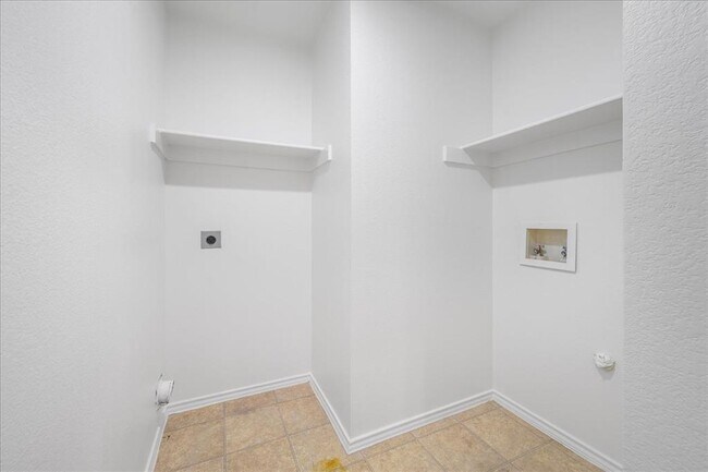 Building Photo - 3514 Banda Ln