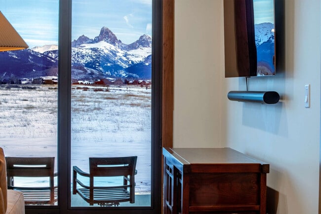 Building Photo - 339 Wild Cat Canyon Loop