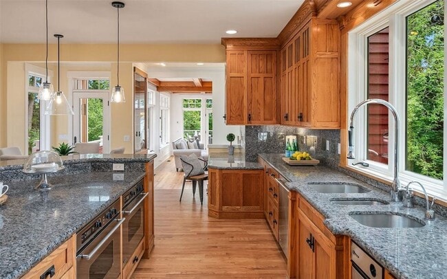 Building Photo - 4155 212th Way SE