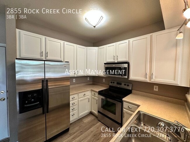 Building Photo - 2855 Rock Creek Cir
