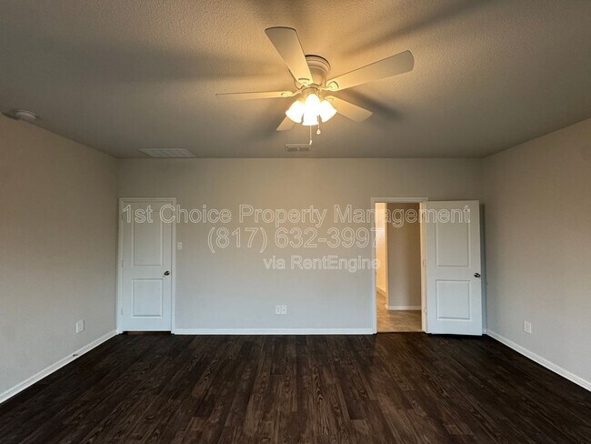 Building Photo - 7948 Oaktown Dr