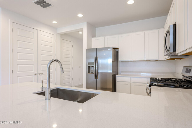 Building Photo - 16707 W Chama Dr