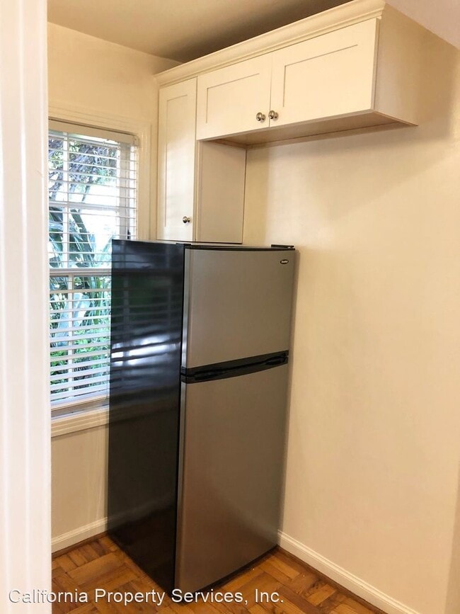 Building Photo - 1441-1445 Bellevue Ave