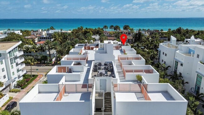 Building Photo - 7744 Collins Ave