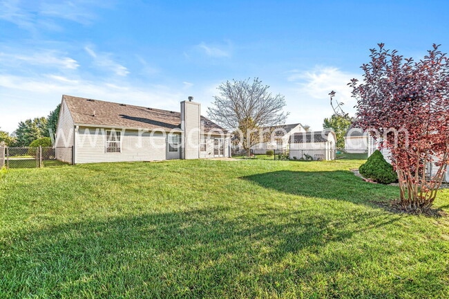 Building Photo - 6421 Longhorn Ct