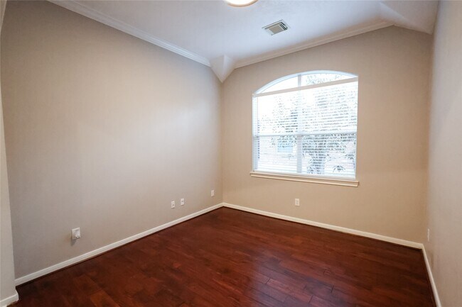 Building Photo - 14 W Archwyck Cir