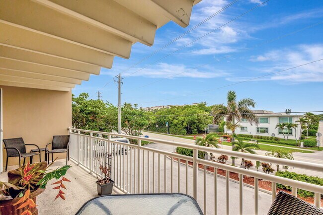 Building Photo - 4500 S Ocean Blvd