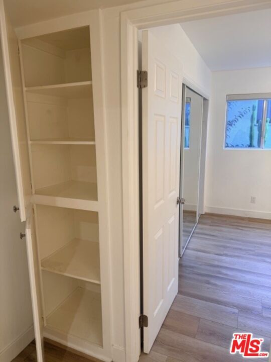 Building Photo - 1515 S Beverly Dr