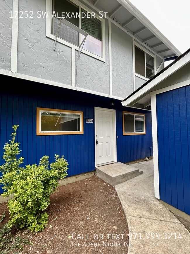 Building Photo - 17252 SW Alexander St