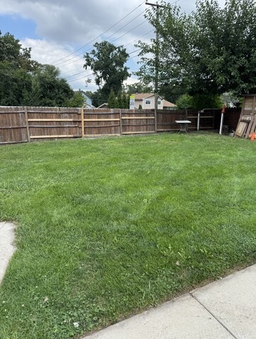 Building Photo - 4N553 IL-83