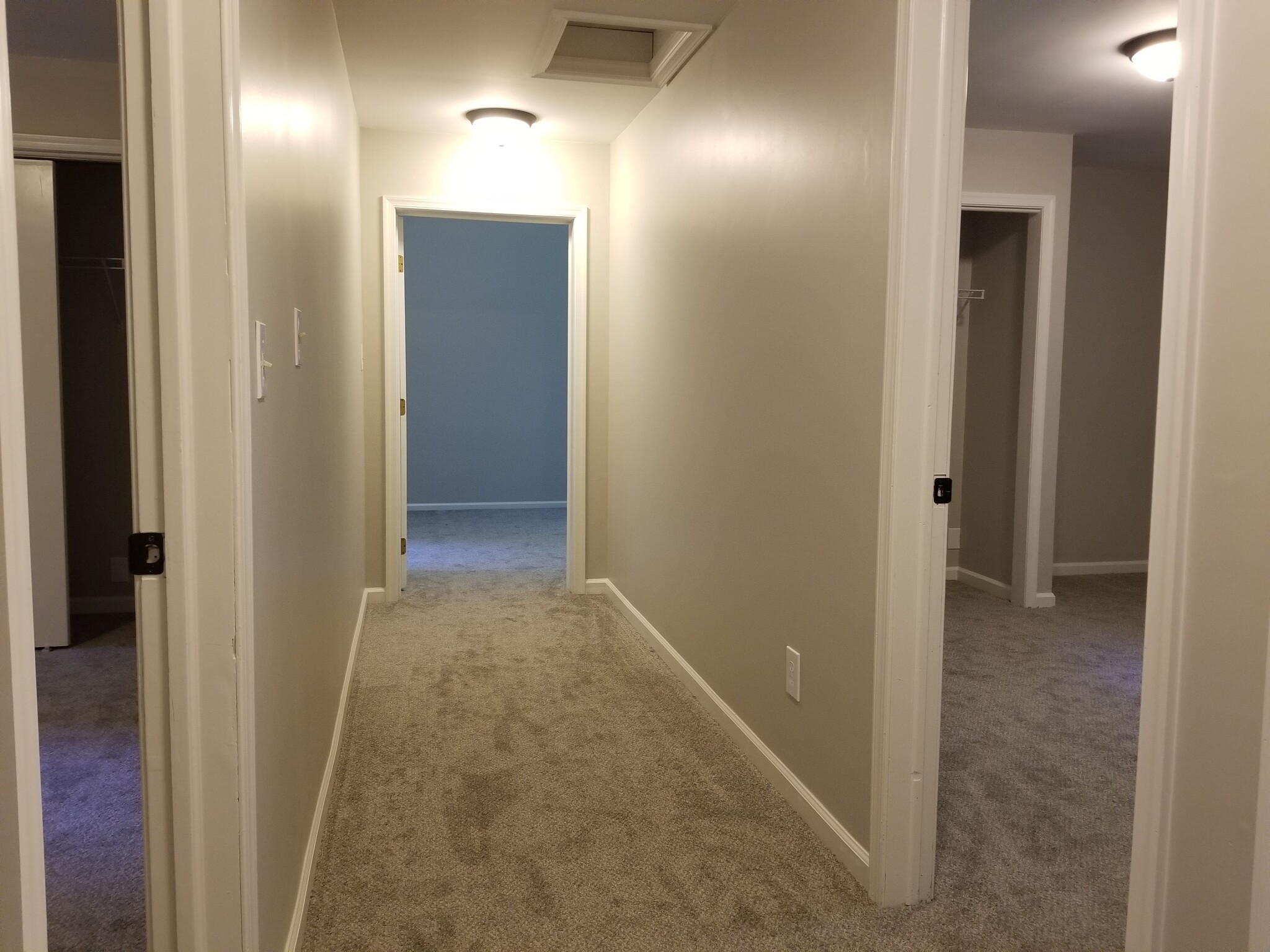 2nd Floor Hallway - 3422 Key Ct