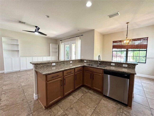 Building Photo - 8244 Prestbury Dr
