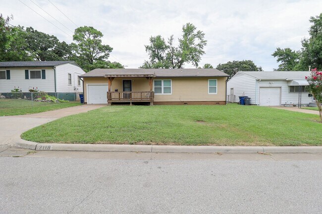 Primary Photo - Charming 2 Bed, 1 Bath Home!