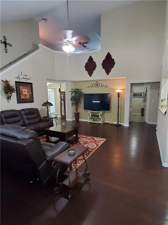 Building Photo - 405 Tula Trail