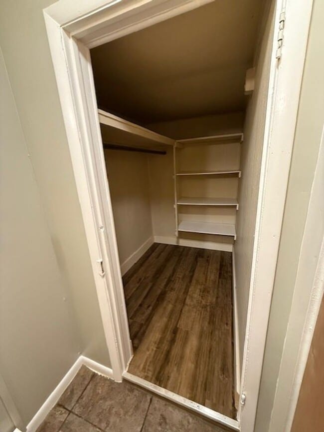 Building Photo - MOVE IN SPECIAL! 1 bedroom 1 bathroom apartment in Newport, PA