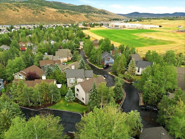 Building Photo - 7435 Brook Hollow Loop Rd
