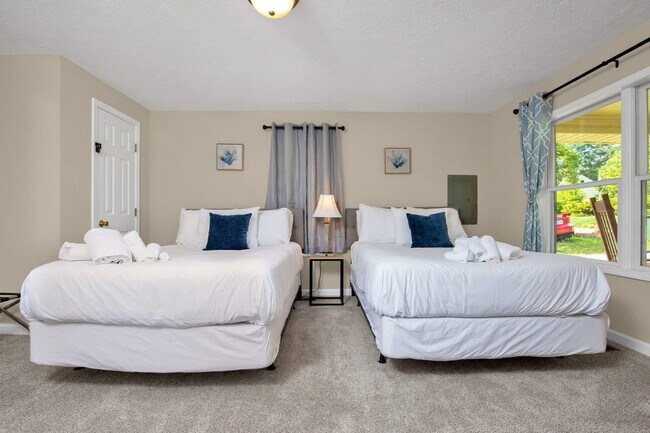 Building Photo - 530 Pearl St