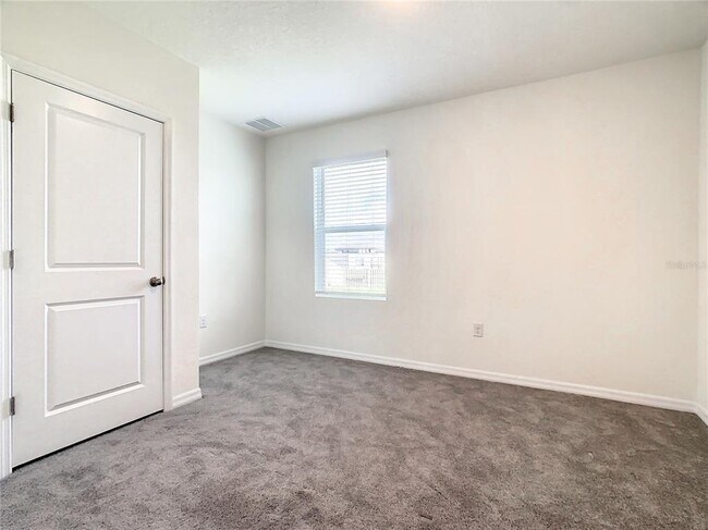 Building Photo - 16506 Mosaic Oar Dr