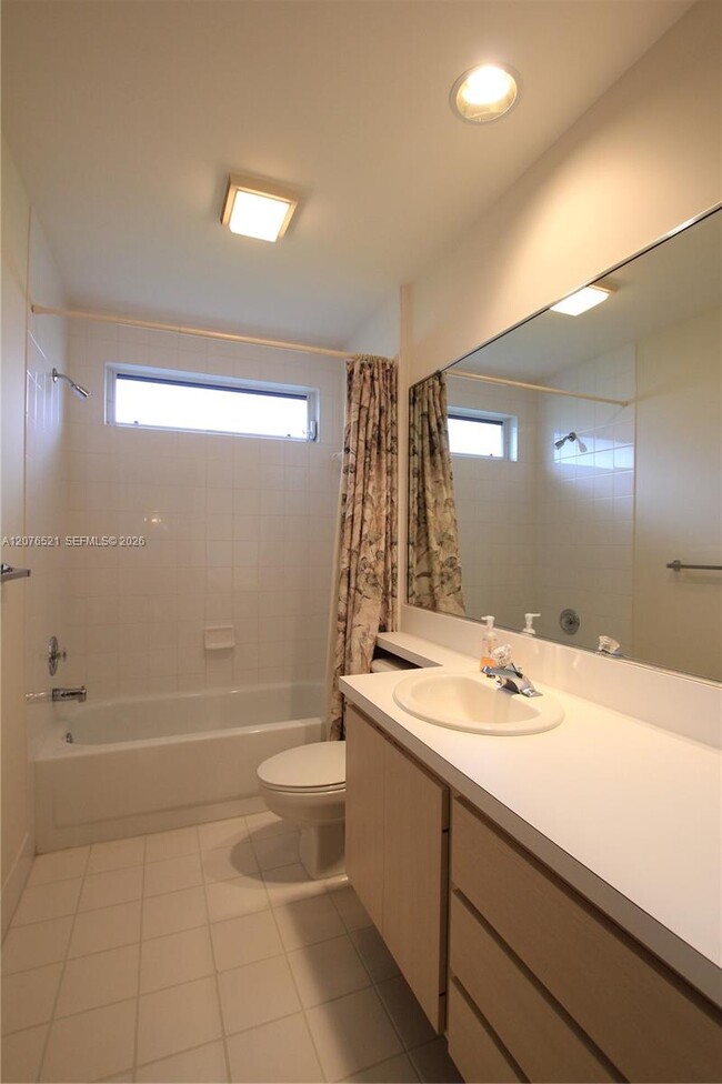 Building Photo - 4802 Water Oak Ct