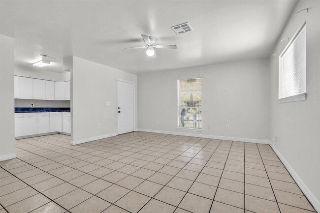 Building Photo - 809 Brooks St