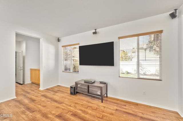 Building Photo - 428 Lakeview Ct