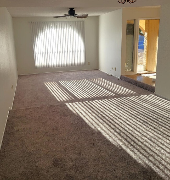 Building Photo - 18243 N 43rd Dr