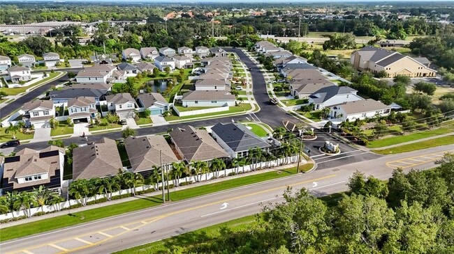 Building Photo - 3926 Sunshine Pine Ave