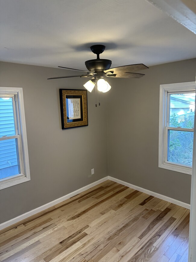 Building Photo - 2052 N 20th St