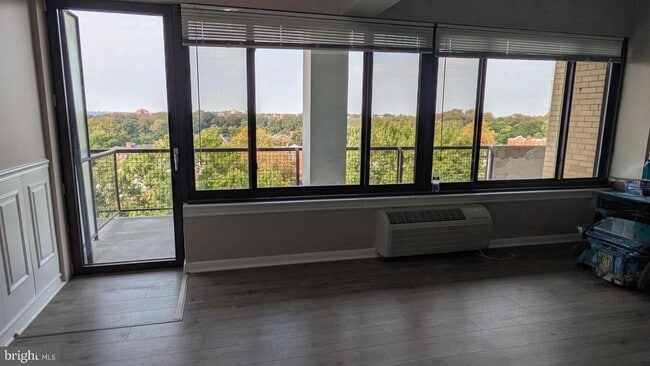 Building Photo - 3601 Wisconsin Ave NW