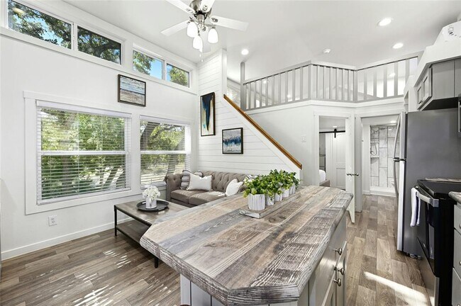 Building Photo - 257 Co Rd 278
