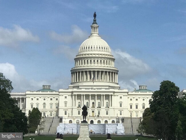 Building Photo - 520 N St SW