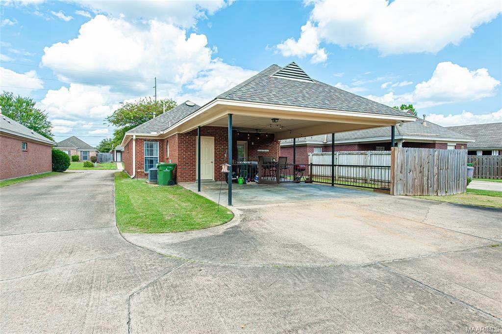 Building Photo - 1230 Stafford Dr